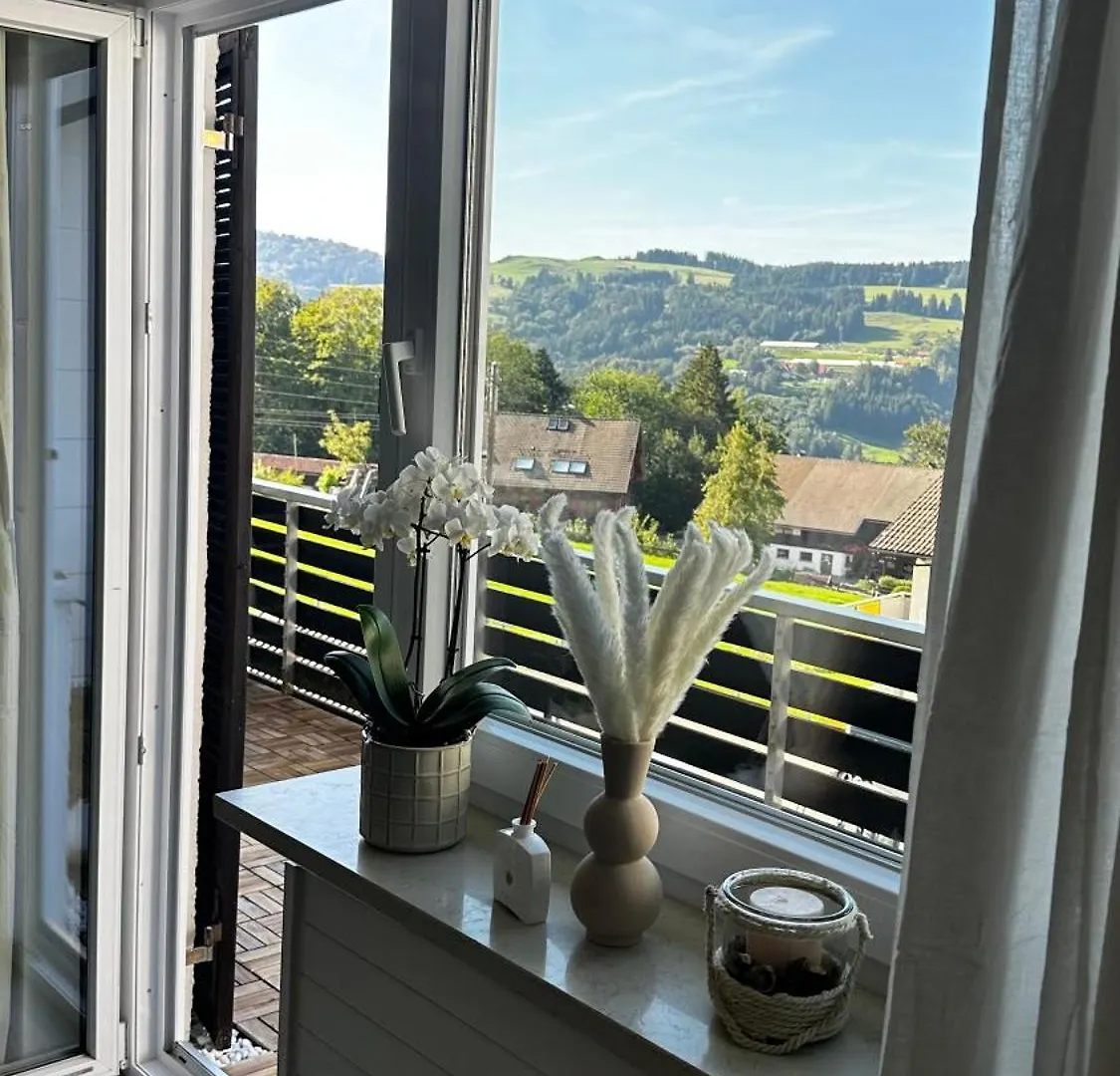 Gemuetliche Ferienwohnung Mit Berg Und Alpsee Panorama Im Allgaeu Immenstadt im Allgaeu Apartment